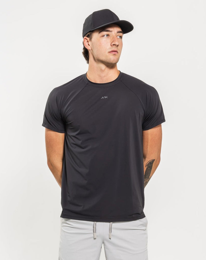 Men's Breakthrough Training Tee: Obsidian - View 2