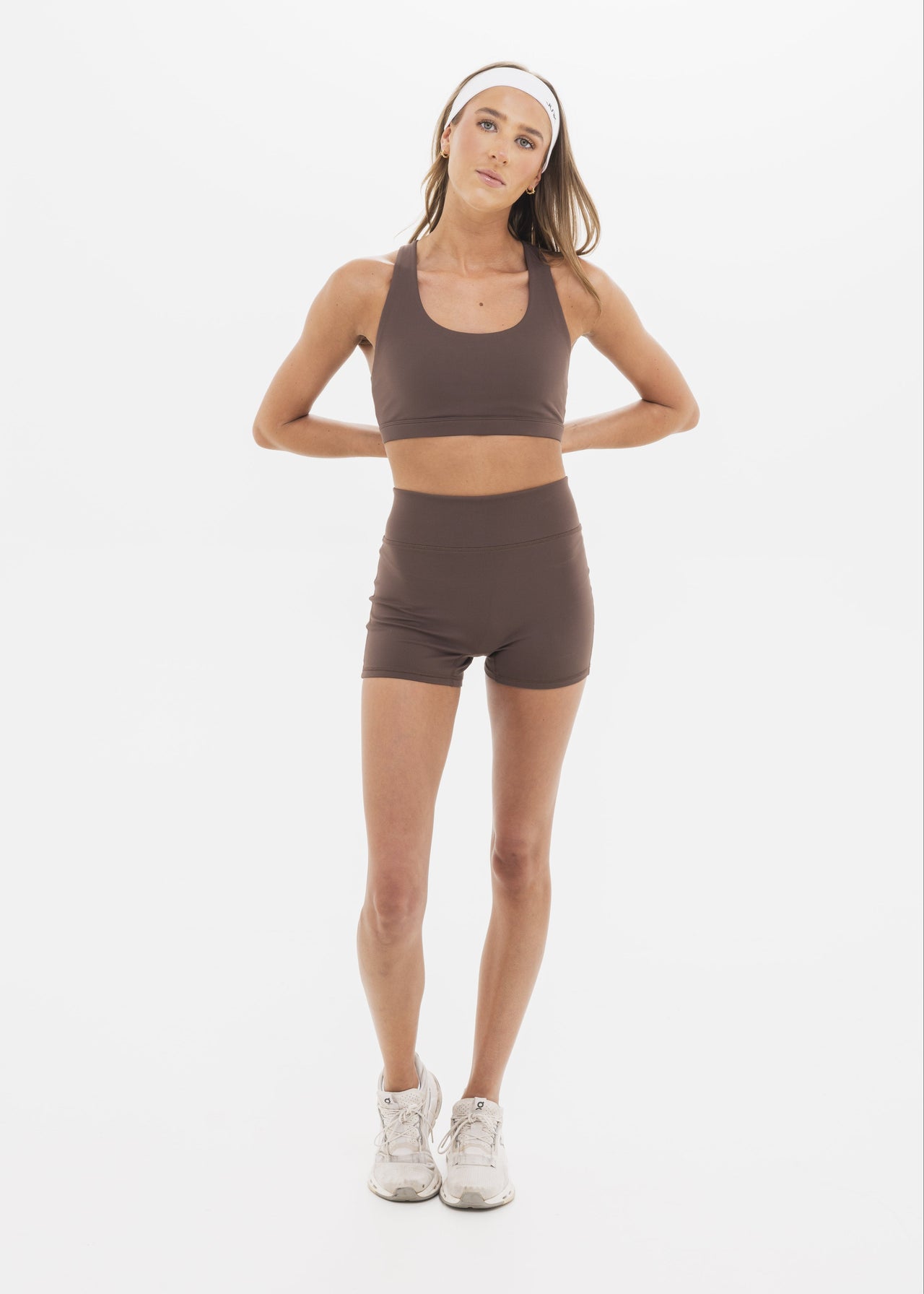 Women's Breakthrough High Rise Short 3": Mocha